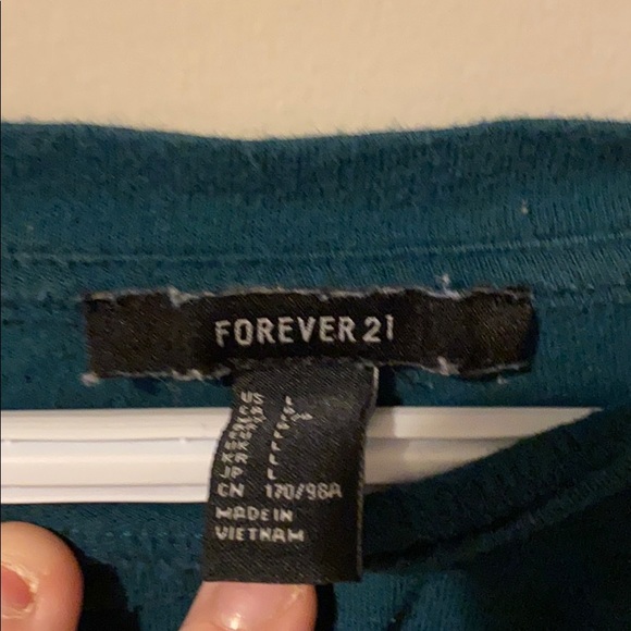 3 for 15$ Forever 21 Large Poof Sleeve Crop - Picture 2 of 2